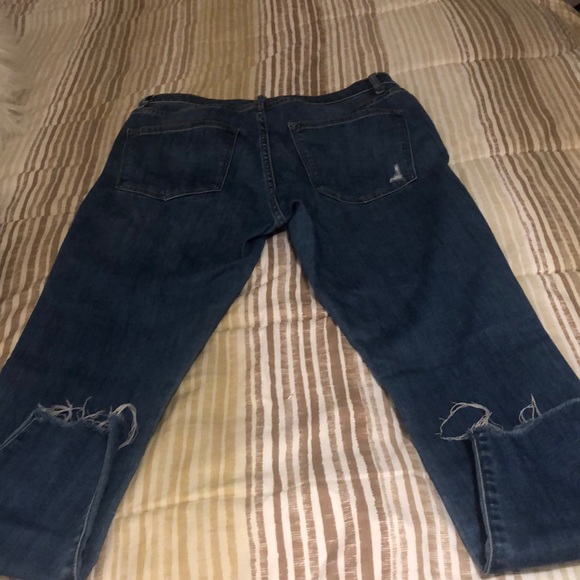 Sold!! - Picture 3 of 3